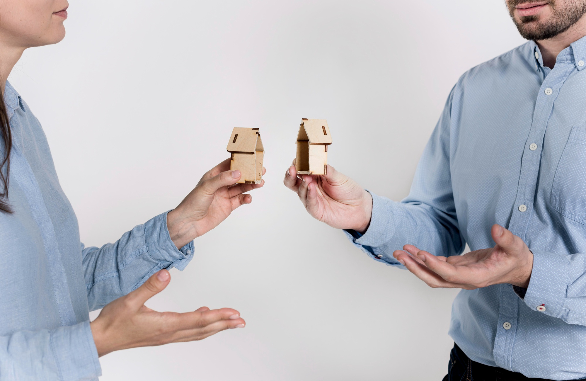 Legal and Financial Implications of Selling a Divorce House