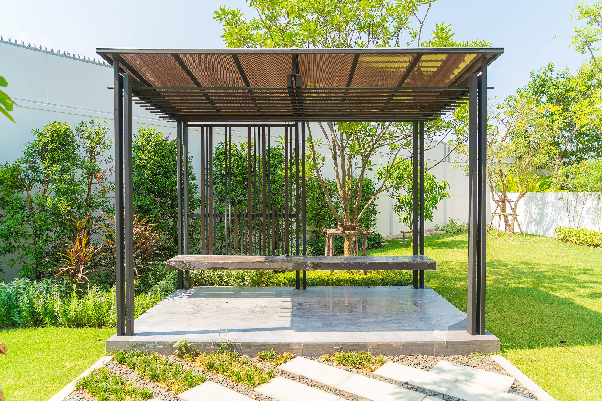 5 great reasons why a pergola can transform a house into a home