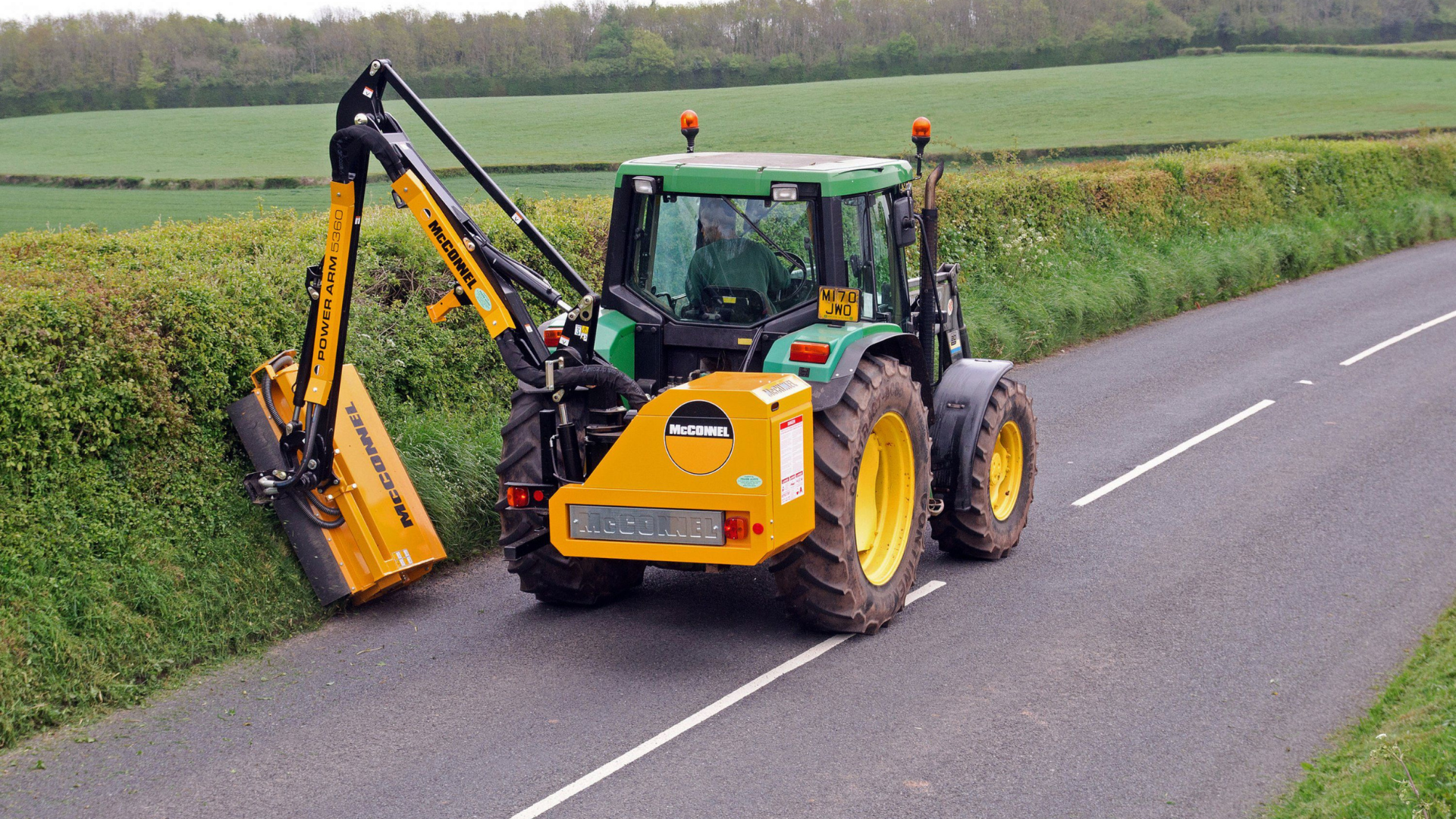 Hedge Cutting Machine: Uses, Types and Buying Tips